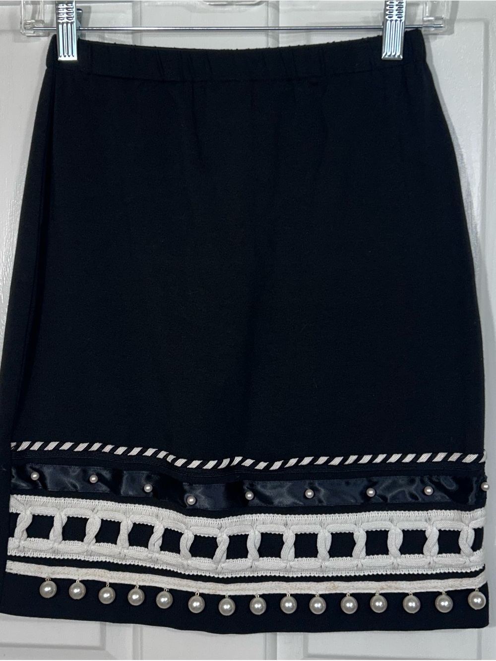 Nooshin Pearl Lattice Trim Pencil Skirt Vintage Black USA Made Small Mini Chic